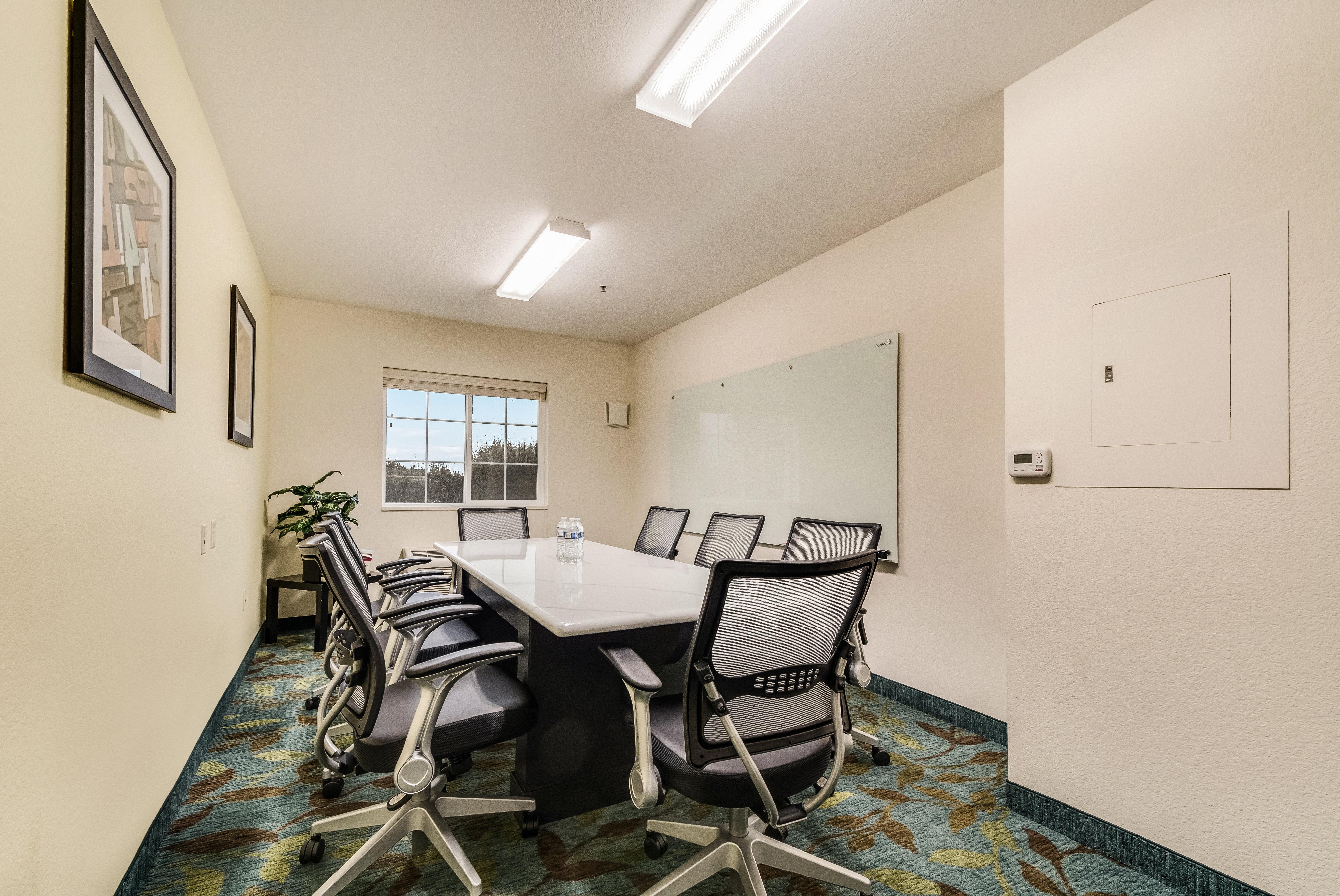 Candlewood Suites Portland Airport By Ihg Eksteriør billede