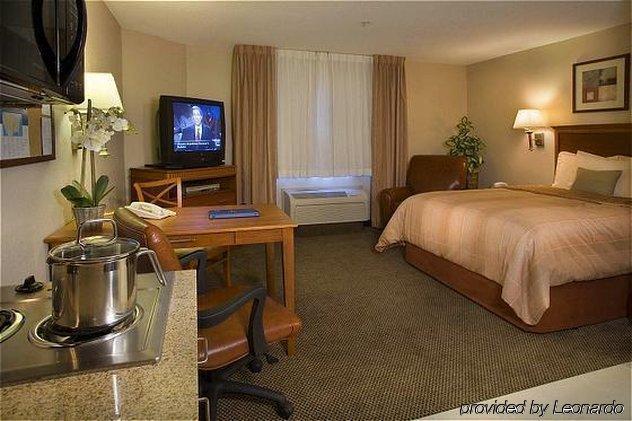 Candlewood Suites Portland Airport By Ihg Værelse billede